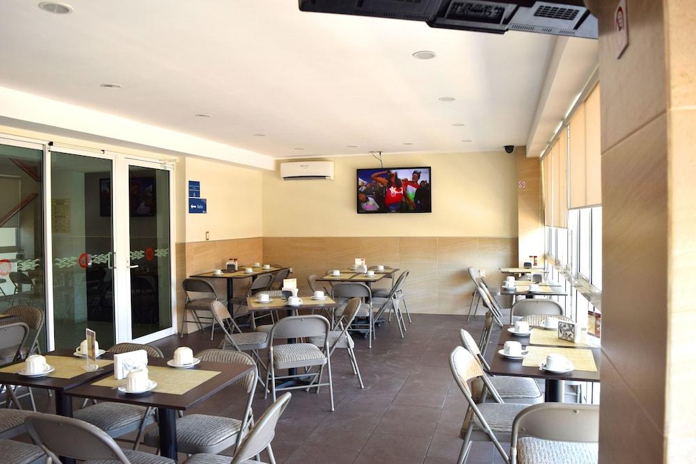 Hotel Delfines - A 2 Calles Del Acuario Veracruz Exterior photo